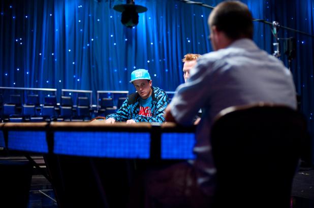 Article image for: Steven Kelly Wins WSOP Gold Bracelet in Event 39