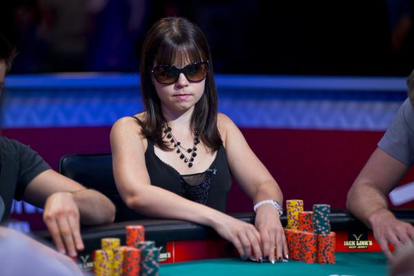 Article image for: QUEENS OF THE FELT HIGHLIGHT THIS WEEK'S WSOP COVERAGE ON ESPN