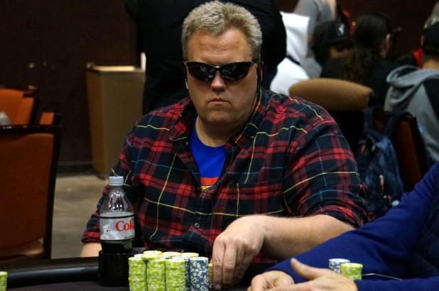 Article image for: ALLAN HEDIN LEADS FINAL 31 ADVANCING TO DAY 3 OF CHOCTAW MAIN EVENT