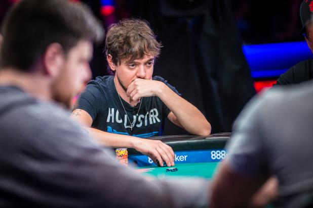 Article image for: ITALY'S DARIO MINIERI RETURNS TO WSOP MAIN EVENT