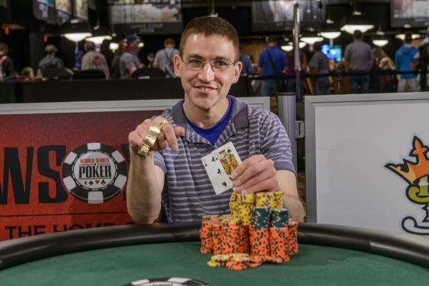 Article image for: GREGORY KOLO WINS $1,500 POT-LIMIT HOLD'EM EVENT