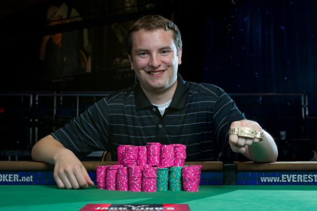 Article image for: GORDON GALLOPS TO VICTORY IN WSOP HORSE CHAMPIONSHIP - EVENT 43