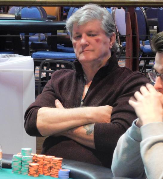 Article image for: JOHNNY LANDRETH BAGS DAY 1B CHIP LEAD IN TUNICA