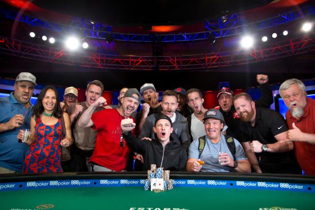 Article image for: ROBERT MITCHELL WINS FIRST WSOP BRACELET IN $800 NO-LIMIT DEEPSTACK