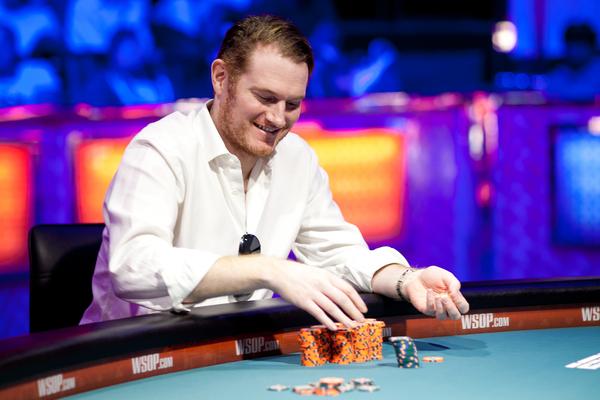 Article image for: FRANKENBERGER DENIES IVEY, NABS SECOND BRACELET