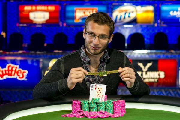 Article image for: ISAAC HAGERLING BESTS MAX STEINBERG FOR MIXED MAX BRACELET