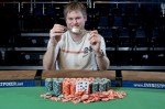 2010 WSOP Event #11 Winner, Simon Watt