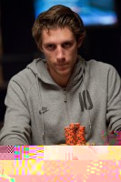 Thibaut Klinghammer represents Europe at the final table