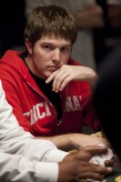 Kyle Knecht cashes 9th in 2010 WSOP Event 5