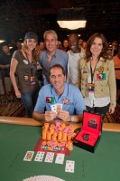 AUFA Champion Phil Gordon with Shannon Elizabeth, Don Cheadle and Annie Duke