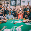 Yue Du Doubles Up on WSOP Main Event Bubble